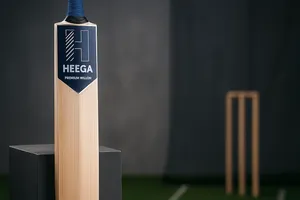Heega HX-509 Kashmir Willow Cricket Bat
